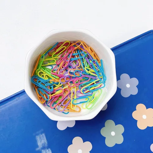 Miniatura 7 de Portaclips de Cerámica con Línea Dorada Dispensador Organizador de Clips para Escritorio Lindo Patrón de Mármol Terrazo Portaclips de Oficina