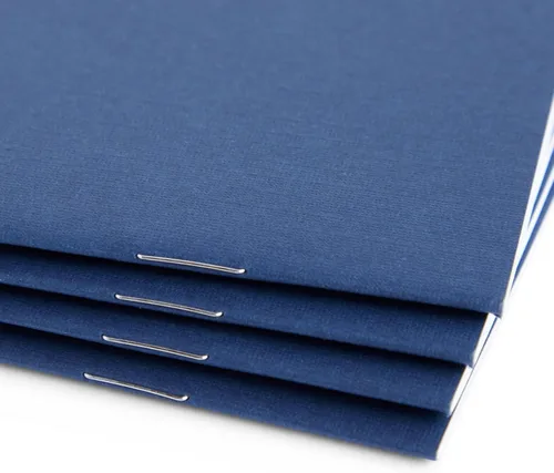 Miniatura 9 de Juvale Libro de pasaporte para niños, paquete de 24, 4.1 x 5.6 pulgadas, tapa suave azul y páginas lisas, cuaderno de pasaporte de juego