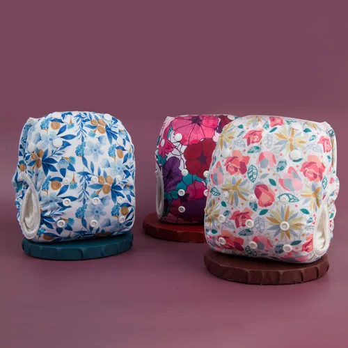 Miniatura 138 de Alva, Pañales de bebé para nadar, paquete de 2 unidades, talle único, reutilizable, lavable y ajustable de 0 a 36 meses. Tamaño de 10 a 40 lbs