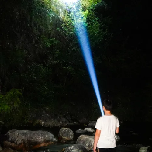 Miniatura 8 de Linternas LED de alto brillo Linternas recargables portátiles regulables para acampar al aire libre senderismo