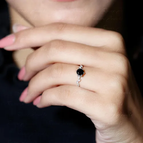 Miniatura 3 de Anillo de promesa de ónix negro natural con diamante para mujer, anillo de hoja de cuentas Calidad AAA