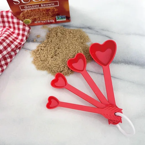 Miniatura 4 de Supreme Housewares Juego de tazas y cucharas medidoras de corazón para uso en interiores y exteriores, fiestas, bodas, cumpleaños, día de San