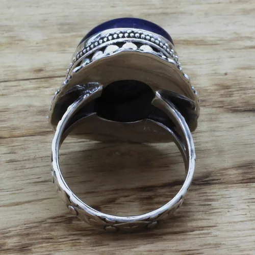 Miniatura 3 de NOVICA Anillo de cóctel hecho a mano de plata de ley 925 lapislázuli con piedra natal azul de la India 'Swirling Sky