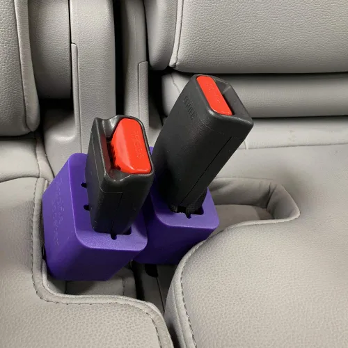 Miniatura 5 de Paquete de 4 estabilizadores de receptáculo de cinturón de seguridad – Refuerzo de hebilla para receptáculos de fila trasera – Eleva tu cinturón
