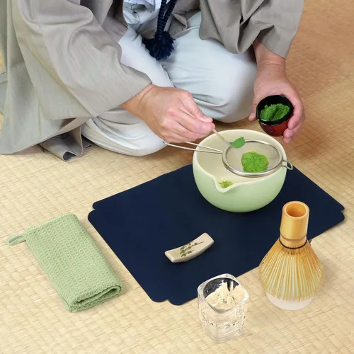 Miniatura 7 de Joiish Juego de batidor de matcha, kit de matcha de 10 piezas, batidor de bambú y cuenco de cerámica con boquilla y cuchara medidora y taza, Verde