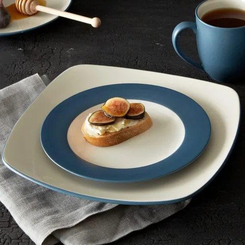 Miniatura 3 de Noritake Colorwave Blue - Juego de 4 piezas para colocar cuadrado