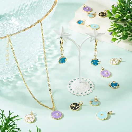 Miniatura 3 de Cheriswelry 12 dijes celestiales chapados en oro de 18 quilates con diseño de estrella, sol, luna, planos, redondos, esmaltados, colgantes, adornos
