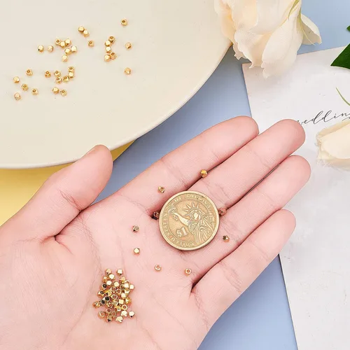 Miniatura 4 de PH PandaHall 100 cuentas espaciadoras de cubo, cuentas de metal de cubo sin esquinas de latón dorado de 0.098 pulgadas (0.098 in), mini cuentas