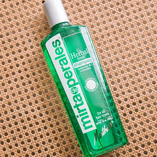 Miniatura 5 de Mirta de Perales Champú de Hierbas para Cabello Normal a Grasa Complejo Hexaplant y proteína de trigo, equilibra el cuero cabelludo, añade brillo