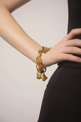 Miniatura 2 de Ben-Amun Jewelry - Pulsera de oro con dije de inspiración vintage