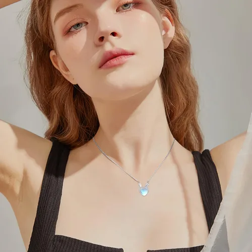 Miniatura 5 de CUOKA MIRACLE Collar de piedra de luna, plata de ley 925, luna y corazón en forma de estrella, collar de piedra lunar sintética arco iris, cadena