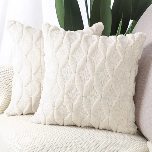 MADIZZ Juego de 2 fundas de almohada decorativas de terciopelo de lana corta de poliéster suave de 22 x 22 pulgadas, fundas de cojín cuadradas beige
