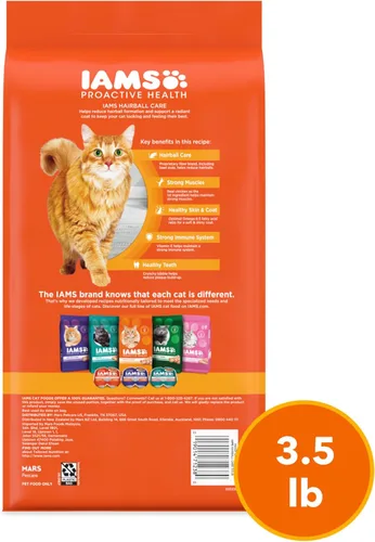 Miniatura 9 de Comida seca IAMS Proactive Health para gatos adultos con cuidado de bolas de pelo con pollo y salmón, bolsa de 3.5 lb