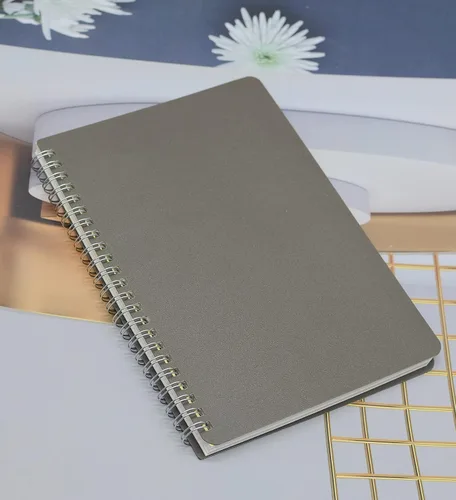 Miniatura 8 de Yansanido - 4 cuadernos en espiral de 4 colores, tamaño A5, con tapa dura gruesa de plástico, 7 mm de rayas universitarias, papel de 80 hojas