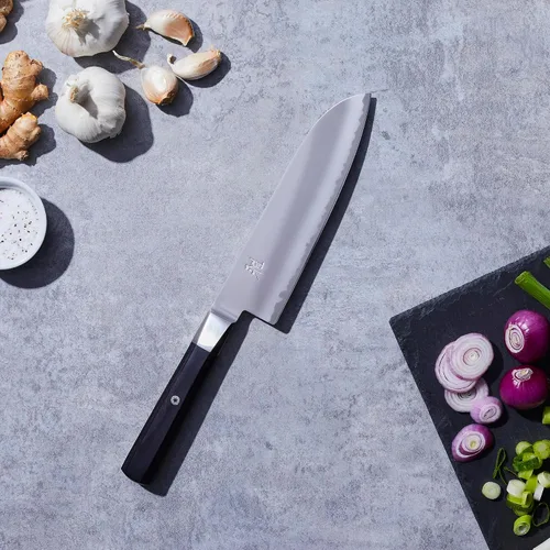 Miniatura 2 de Miyabi Cuchillo Koh Santoku, negro/acero inoxidable, 5.5 pulgadas