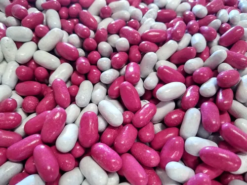 Miniatura 7 de Dulces de regaliz rosa y blanco – Bolsa fresca a granel de 1 libra de piezas de regaliz de concha de caramelo suave tamaño mordido