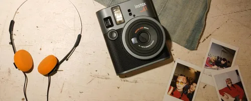 Miniatura 4 de Fujifilm Paquete de cámara de película instantánea Instax Mini 41 con paquete económico de película instantánea (60 hojas/fotos) + 4 pilas AA