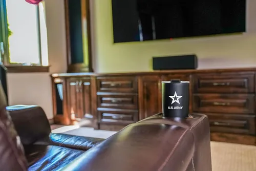 Miniatura 6 de Military Gift Shop Vaso de 20 onzas del ejército estadounidense, taza de café de acero aislado de doble pared con tapa y vaso de 20 onzas