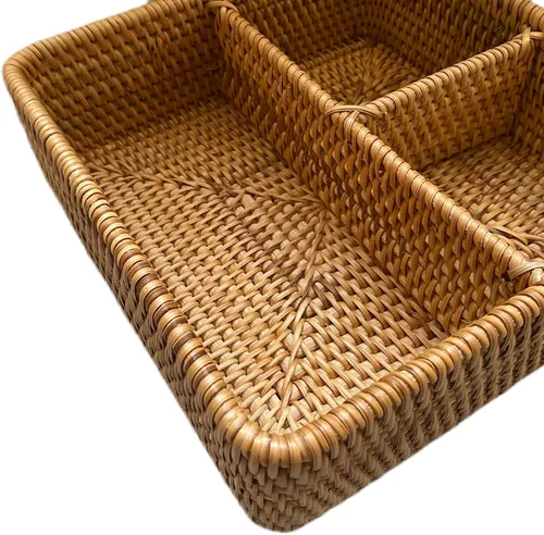 Miniatura 3 de i-lan Caja de almacenamiento tejida a mano de ratán con 3 compartimentos, 10.6 x 10.6 x 4 pulgadas, cesta dividida para servir botellas y utensilios