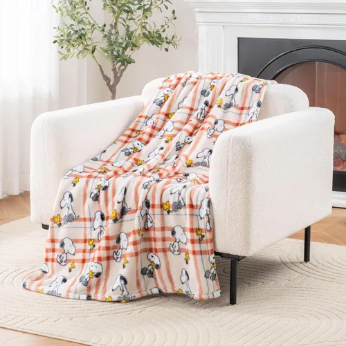 Miniatura 43 de Berkshire Blanket Peanuts® VelvetLoft® Manta de Felpa con el Tierno Personaje Snoopy, Peanuts Snoopy Everyday Buffalo Plaid Navy Tonal, Manta 55