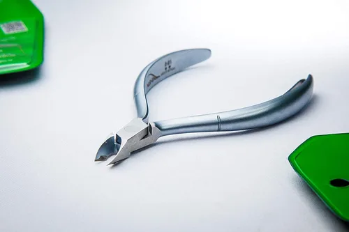 Miniatura 6 de Nghia Pinza de cutícula profesional de acero inoxidable C-05 (D-04) Jaw 16 Osimihome Cortador de cutículas Herramientas de manicura con 1 resorte