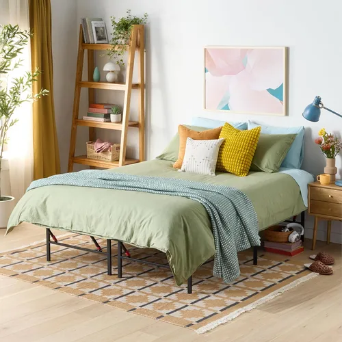 Amazon Basics Base de cama con almacenamiento, plataforma de metal plegable, acero resistente, no necesita somier, 14 pulgadas de alto, instalación