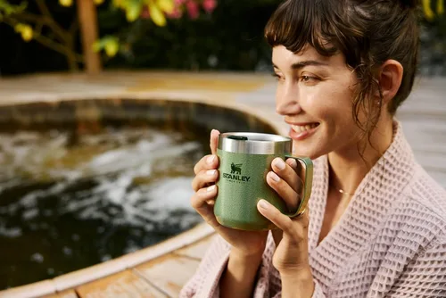 Miniatura 5 de STANLEY Everyday Camp Mug de 24 onzas, tapa para beber, taza para café, té y bebidas, taza de café aislada de acero inoxidable, sin BPA, color ceniza