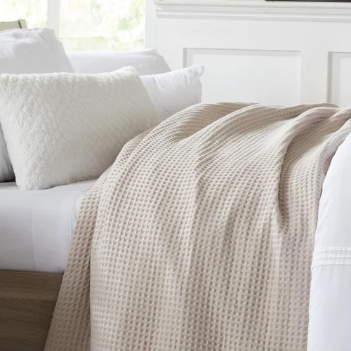 Miniatura 5 de Manta de cama 100% algodón con tejido waffle Suave, transpirable y ligera para todas las estaciones Perfecta para superponer Colección Brielle
