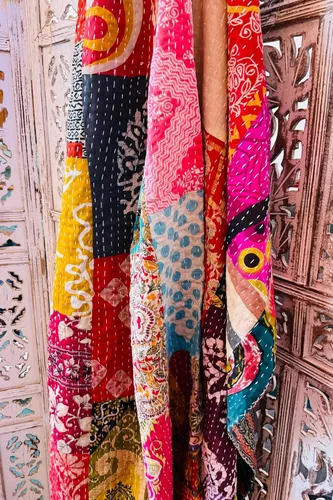 Miniatura 6 de Edredón Kantha de algodón vintage indio de 55 x 85 pulgadas, parches surtidos de algodón Kantha bordado a mano, juego de 1