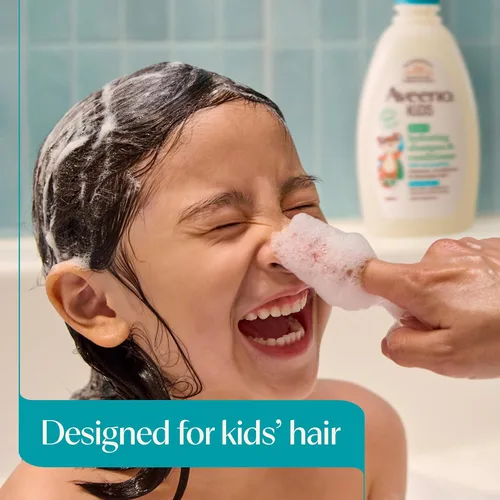 Miniatura 4 de Aveeno Kids Champú y acondicionador hidratante 2 en 1, limpia, acondiciona y desenreda suavemente el cabello de los niños, formulado con extracto