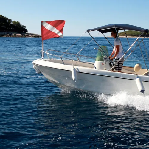 Miniatura 6 de Paquete de 2 banderas de buceo de 20 x 24 pulgadas con poste de refuerzo extraíble para buceo, pesca submarina apnea, uso con flotador, boya, barco