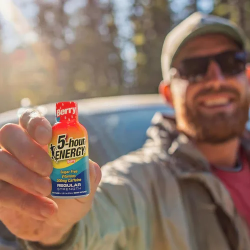 Miniatura 8 de 5-hour ENERGY Sabor a bayas, 30 unidades, inyección energética de 1.93 onzas líquidas, fuerza regular, aminoácidos, vitaminas B, sin azúcar y cero