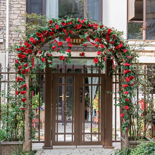 Miniatura 3 de Paquete de 2 guirnaldas de rosas artificiales de 16 pies – Rosa roja falsa de seda para arco de boda, decoración de pared del hogar, día de San Rojo