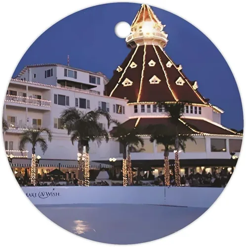 Christmas Bauble Hotel Del Coronado - Adorno de Navidad único – Recuerdo redondo para árbol de Navidad – Colgante de cerámica doble cara impresión 3
