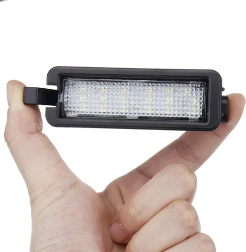 Miniatura 3 de SGerste - Lámpara LED de matrícula para Dodge Charger Challenger Chrysler 300 2015-2018