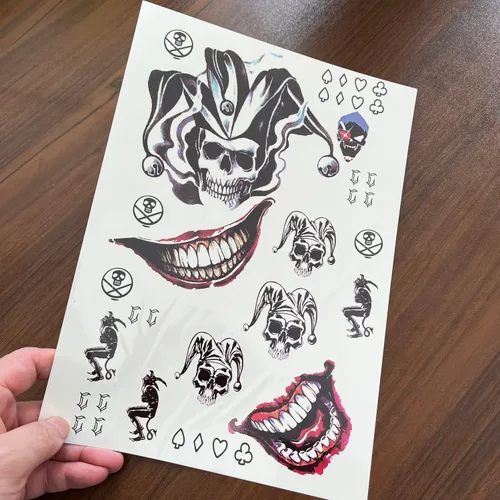 Miniatura 4 de 3 hojas de tatuajes temporales PadOUN The Joker, tatuajes falsos de Halloween de Suicde Squad, tatuaje adhesivo para disfraces de Halloween