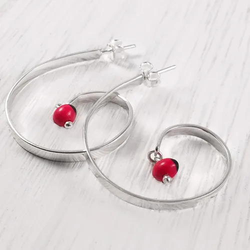 Miniatura 3 de Arracadas curvadas de plata de ley 925 con pendientes de semilla de Huayruro rojo y negro, aros peruanos en forma de G «Good Fortune», acabado