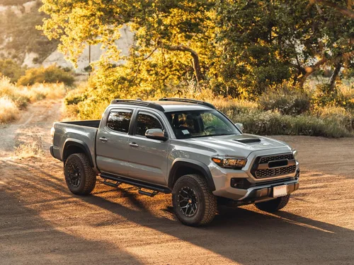 Miniatura 5 de RockTrix RT107 rueda de 17 pulgadas compatible con Toyota Tacoma 2001+, 4Runner 2002+, FJ Cruiser, Tundra 99-06, patrón de pernos 6x5.5" 6x139.7