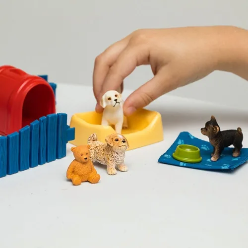 Miniatura 2 de Schleich Farm World Puppy Pen - Juego educativo de 13 piezas para niños de 3 a 8 años