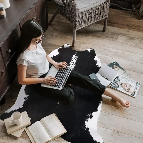 Miniatura 4 de Alfombra de piel de vaca sintética AROGAN, alfombra premium con estampado de vaca para decoración occidental boho, piel de vaca para dormitorio