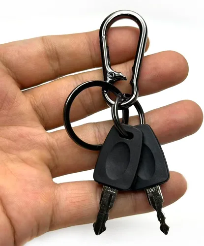 Miniatura 5 de Llaves de repuesto para equipaje con llavero (2 llaves + 1 juego de llaveros) – Apto para candados de contraseña de bolsa 007 002