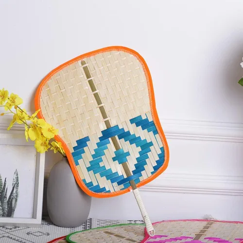 Miniatura 3 de 2 abanicos de tejido a mano de rafia de bambú natural de verano, abanicos tejidos con hojas de palma, hechos a mano, diseño plegable tejido rústico