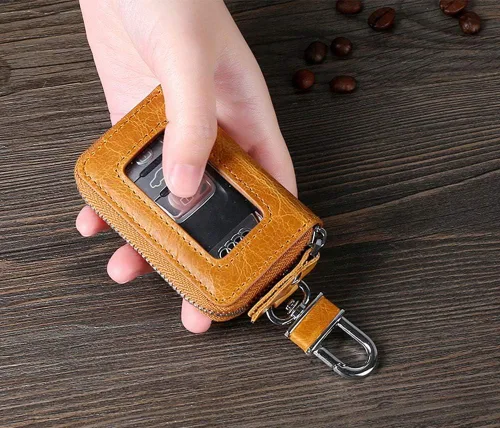 Miniatura 6 de BAKUN Mini funda de cuero premium para llaves de coche, llavero inteligente para coche, cartera con cremallera para llavero remoto Marrón claro