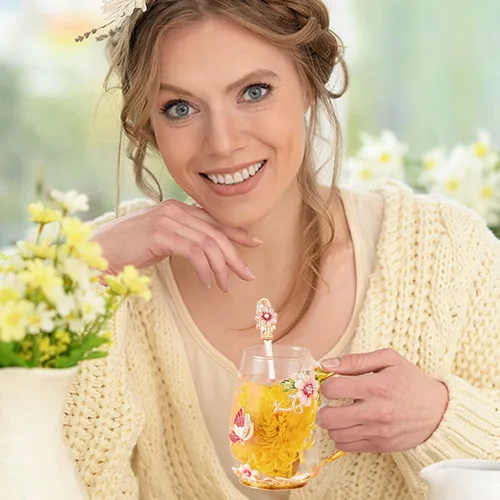 Miniatura 4 de Taza de té con flores, taza de café de vidrio transparente elegante con cuchara, caja de regalo para ella, mamá, esposa, abuela, niñas, amigas, idea