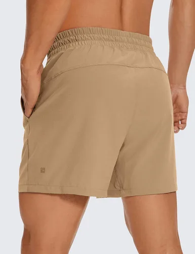 Miniatura 2 de CRZ YOGA Pantalones cortos de entrenamiento sin forro para hombre, ligeros, de secado rápido, para correr, deportes, gimnasio, con bolsillos