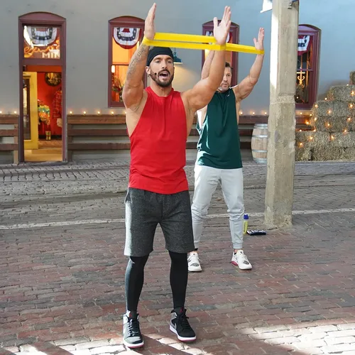 Miniatura 8 de Beachbody Bandas de resistencia para entrenamientos de glúteos y muslos, bucles de ejercicio de fuerza unisex para mujeres y hombres, niveles