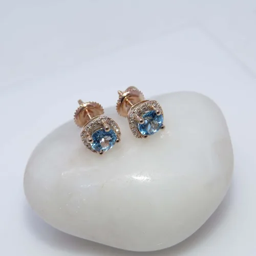 Miniatura 2 de Dazzlingrock Collection Aretes de tuerca redondos de 0.197 in con halo de diamante blanco para mujer, en oro rosa de 10 quilates