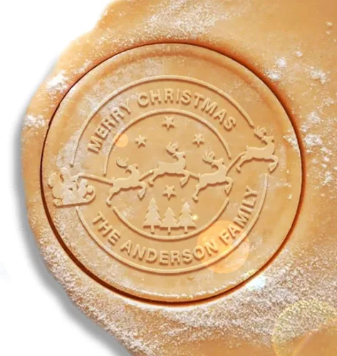Miniatura 2 de Sello de galletas de Navidad personalizable 2025 con nombre de familia, sorpresa navideña para entusiastas de la repostería (diseño A)