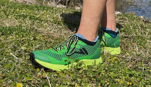 Miniatura 7 de VJ Ultra 2 - Tenis de correr de largo alcance con placa de roca y más agarre