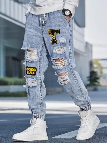 Miniatura 4 de Jeans para hombre Pantalones de mezclilla rasgados con letras parcheadas para hombre (Color lavado ligero, Talla L)